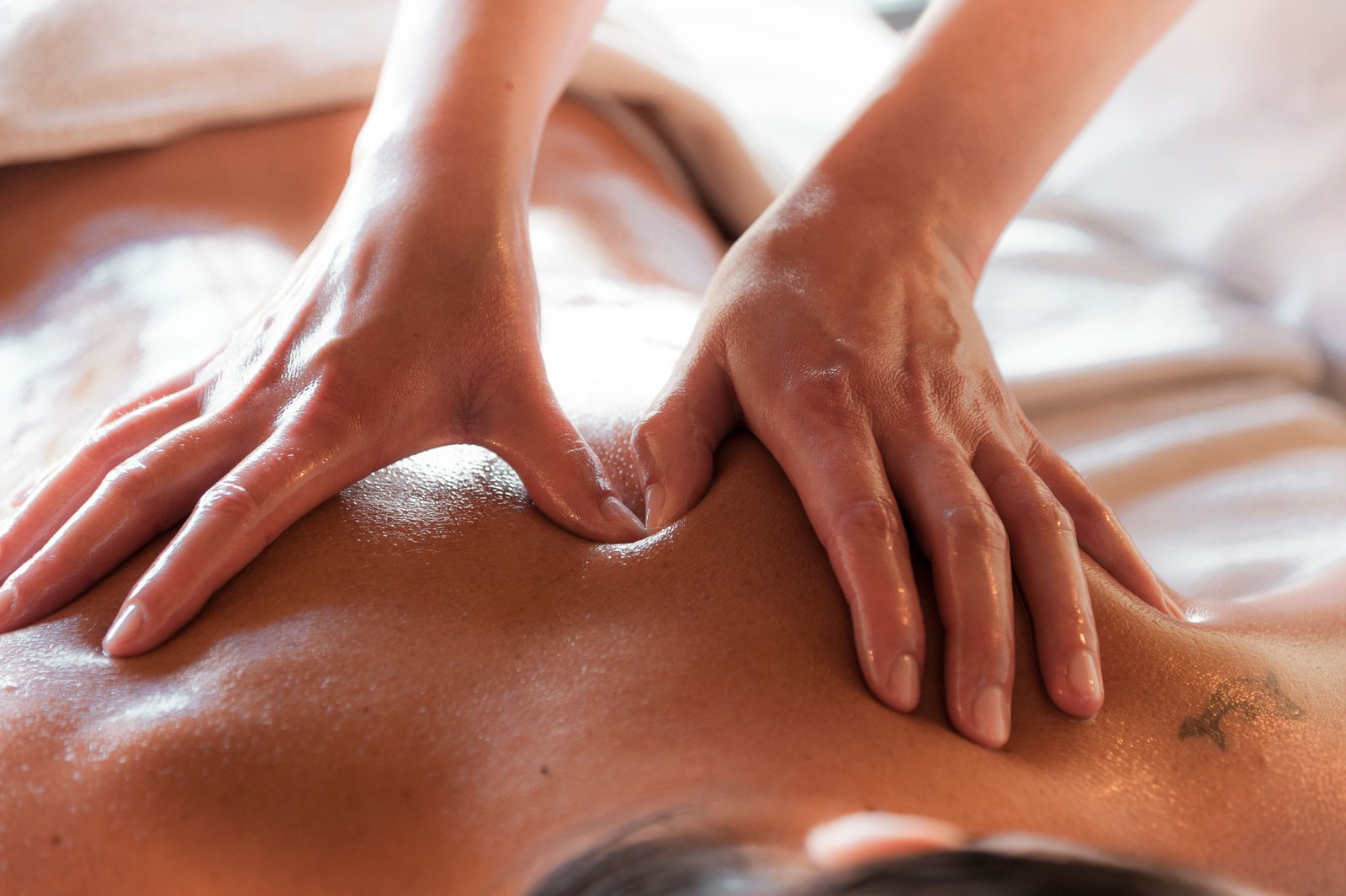 Neuromuscular and myofascial structural release session details